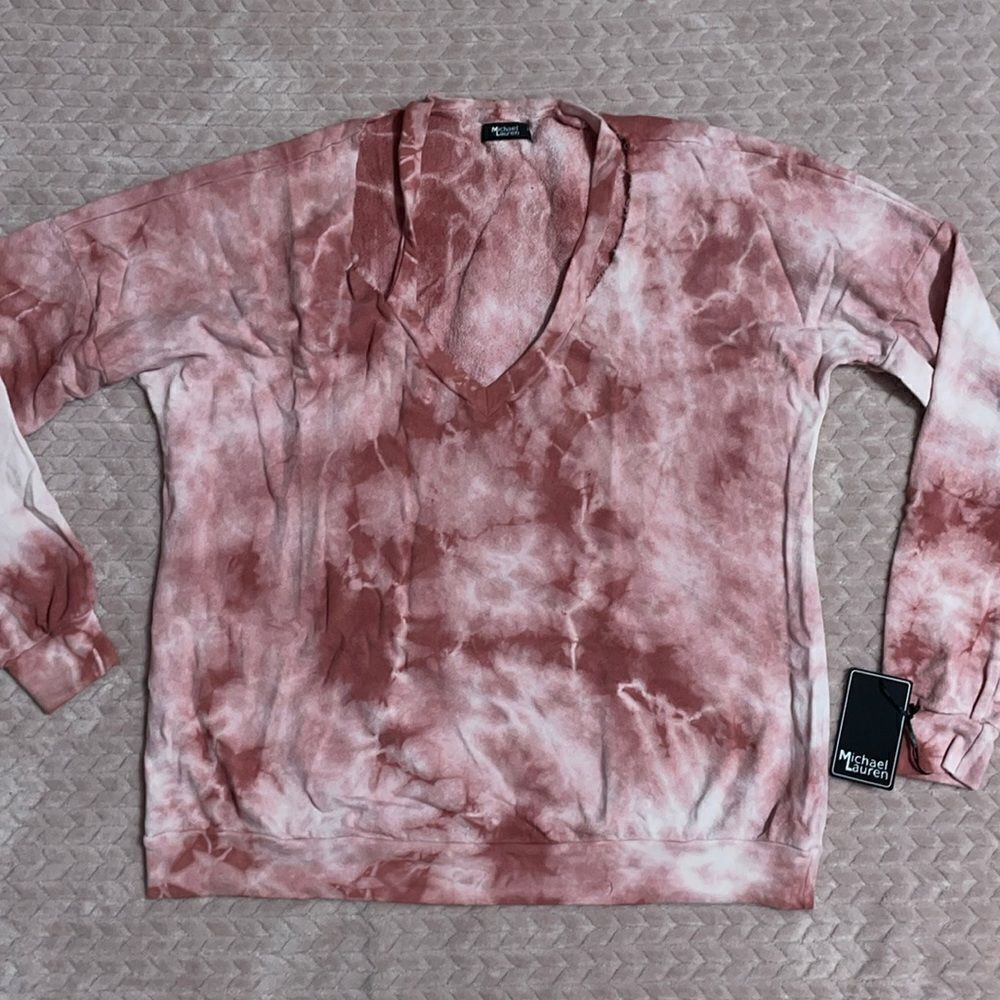Michael Lauren Swanson Pink Tie-Dye Cutout V Neck Pullover
